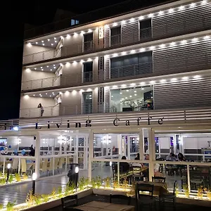 Living Hotel
